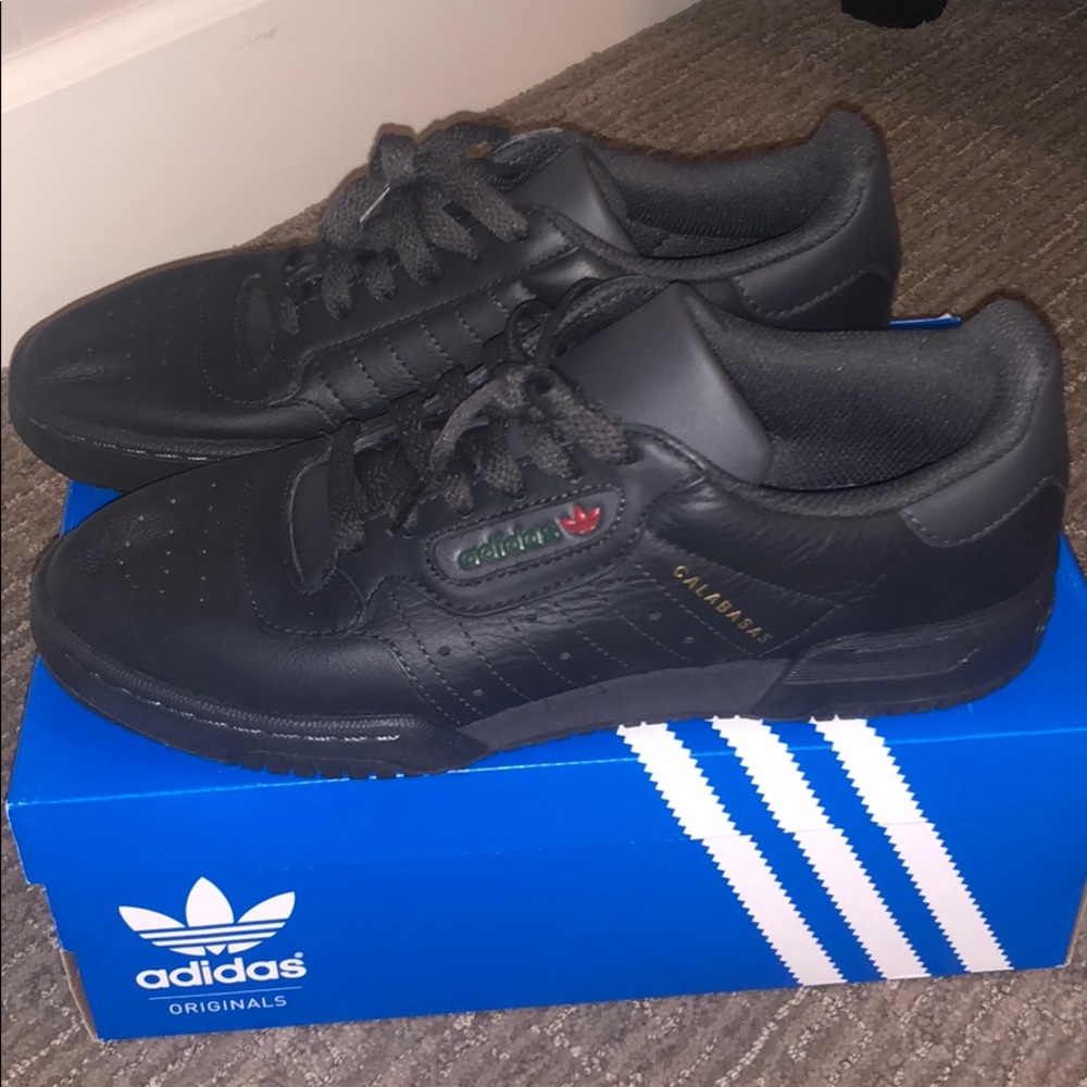Yeezy powerphase Calabasas
